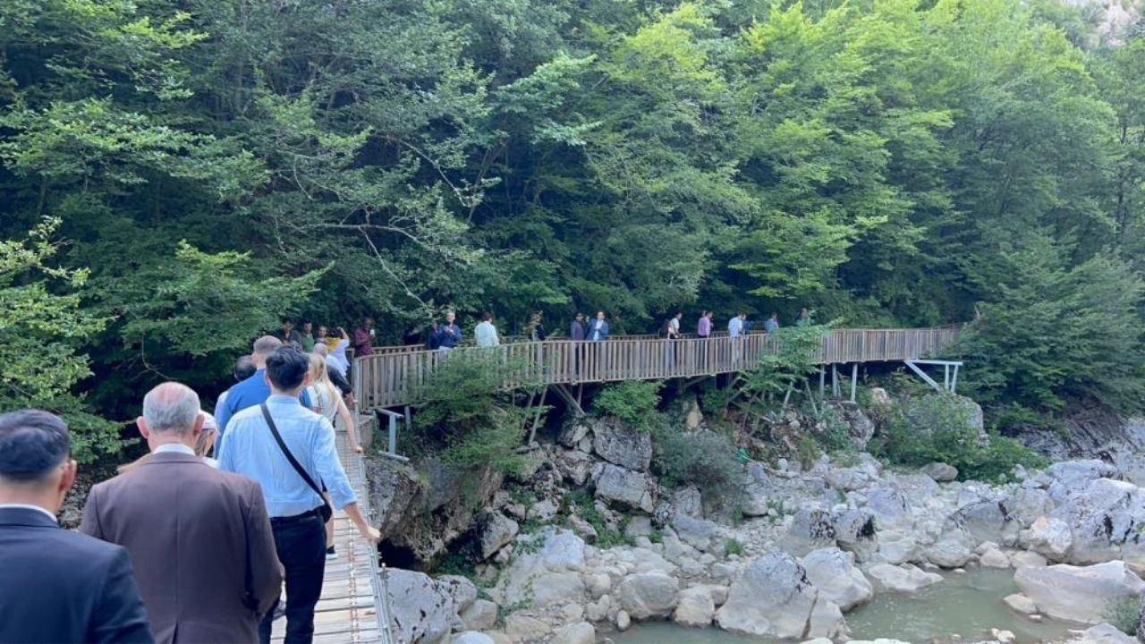 Kastamonu’nun Doğa Harikası Horma Kanyonu Büyükelçileri Büyüledi (2)