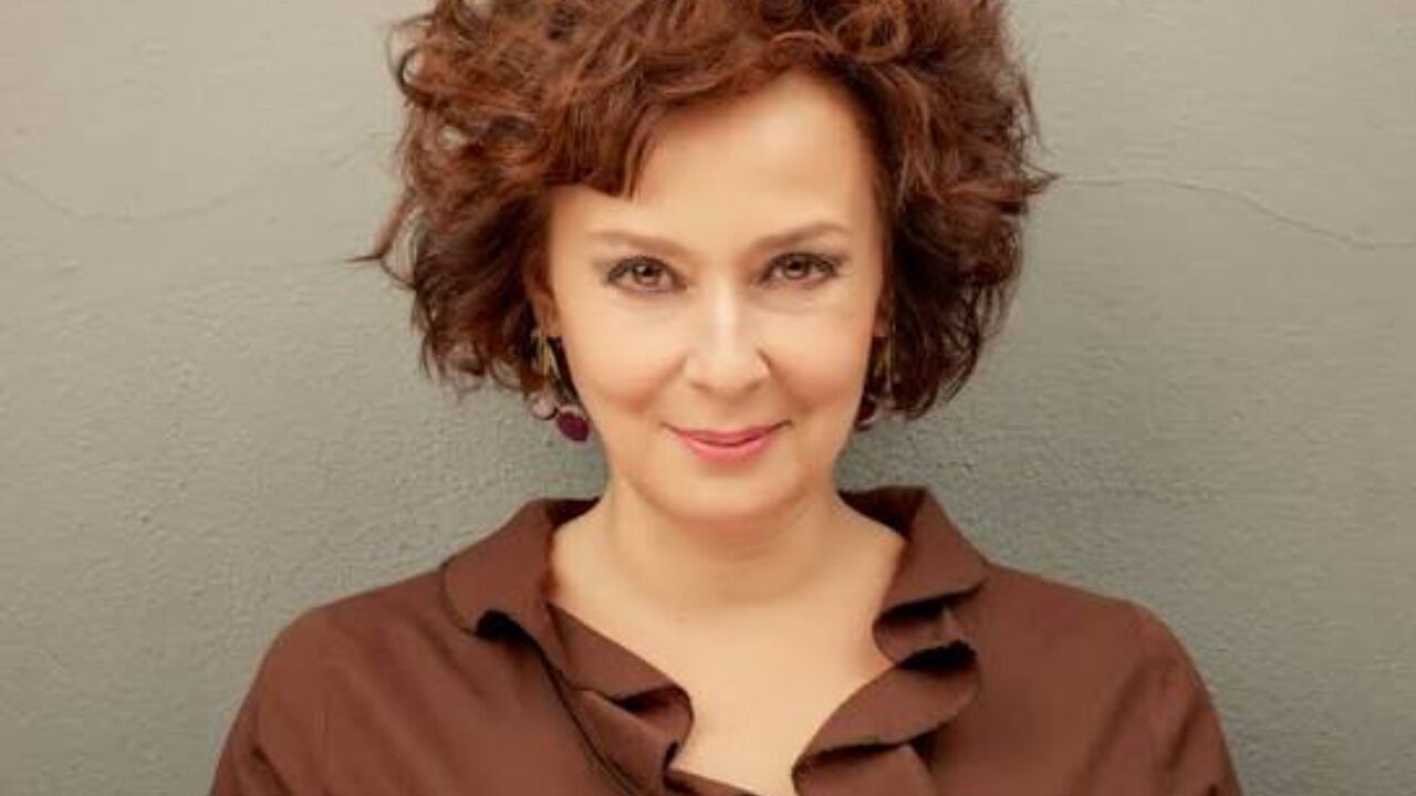 Laçin Ceylan Kızılcık Şerbeti