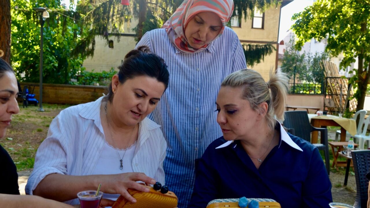 Milletvekili Ekmekçi, Taşköprü Kadın Kooperatifi'ni Ziyaret Etti