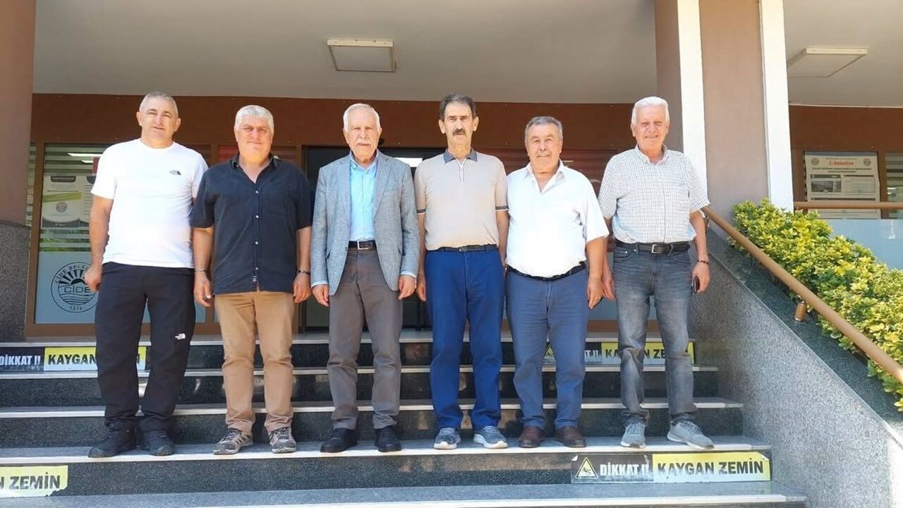 Murat Başesgioğlu Afet Bölgesinde (2)