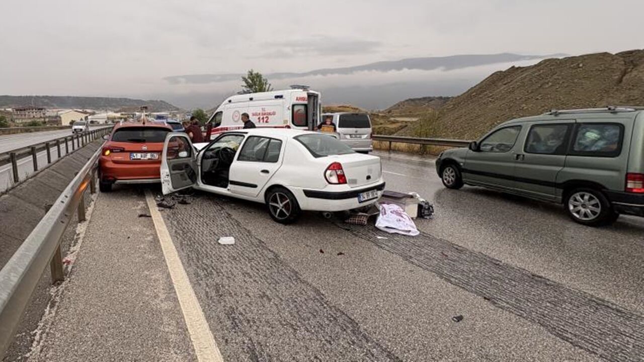 Ölü Ve Yaralılar Var Kastamonu Tosya (5)