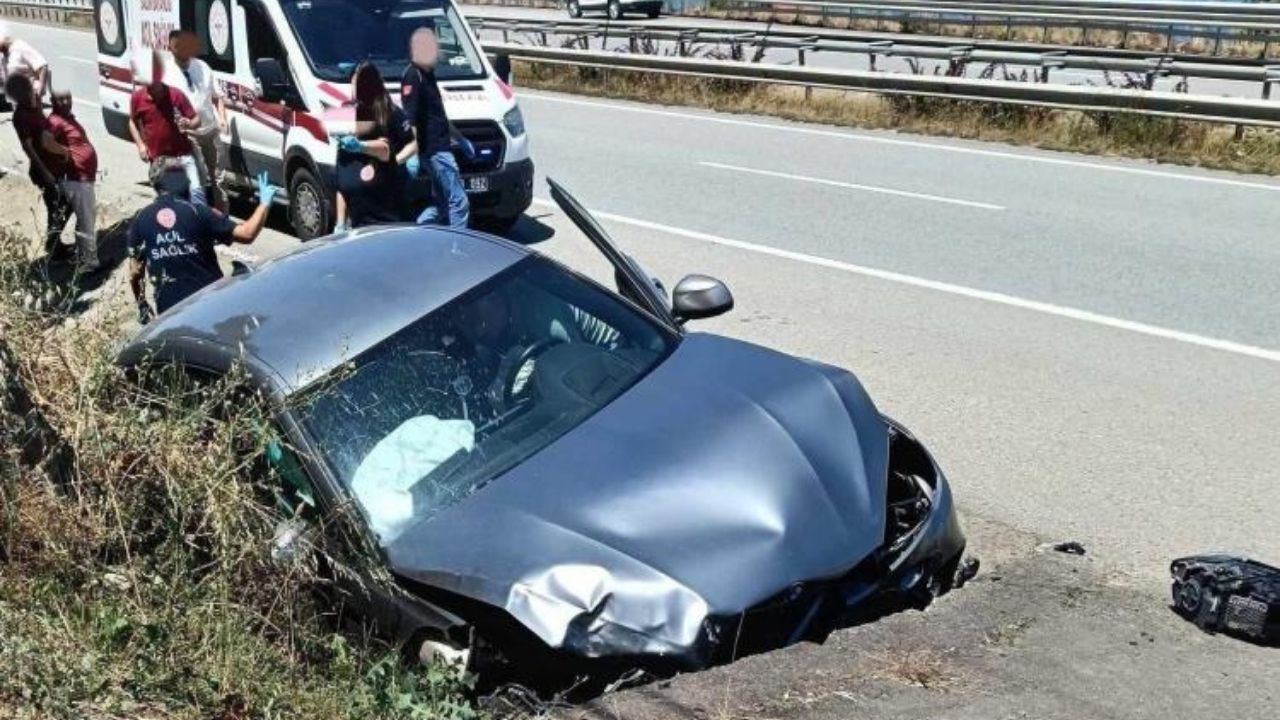 Otomobil Ile Motosiklet Çarpıştı 79 Yaşındaki Sürücü Öldü, 3 Yaralı (1)