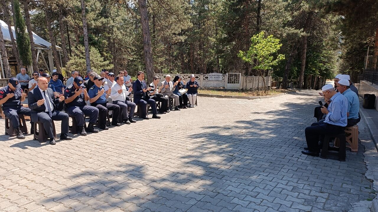 Şehit Hava Pilot Üsteğmen İsmail Şalcı (2)