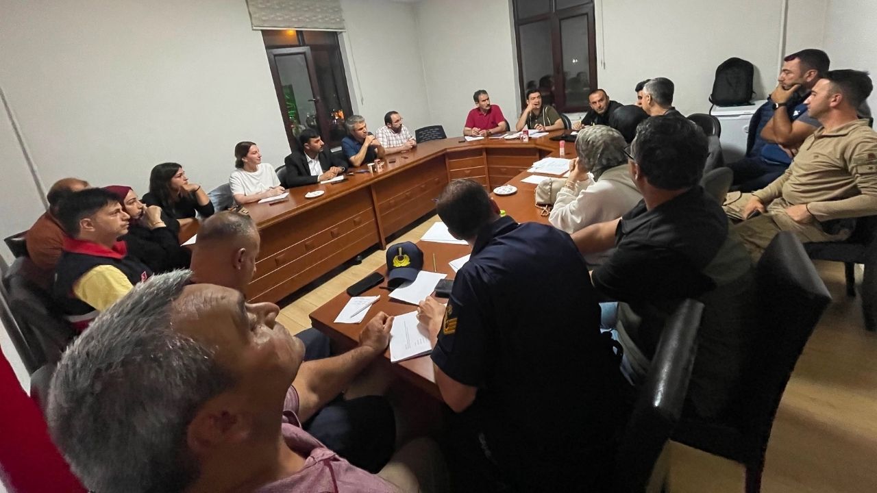 Selin Ardından Cide’de Kritik Koordinasyon Toplantısı (1)