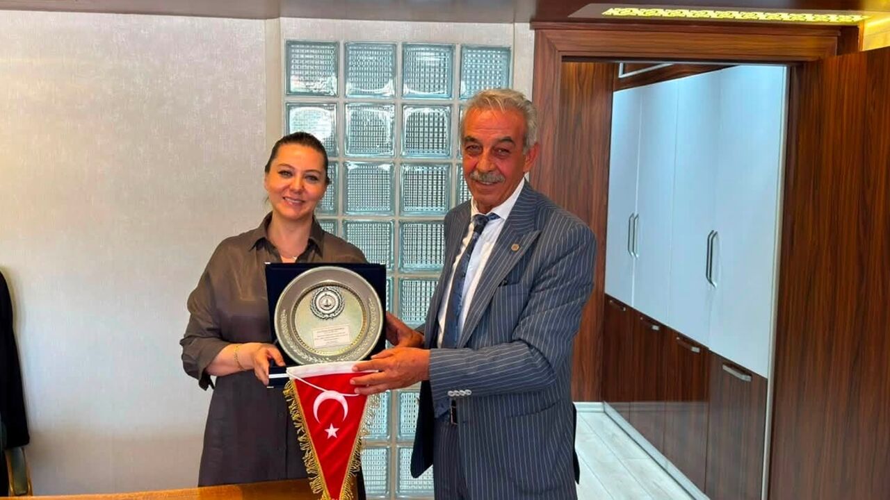Serap Ekmekci Askf (1)