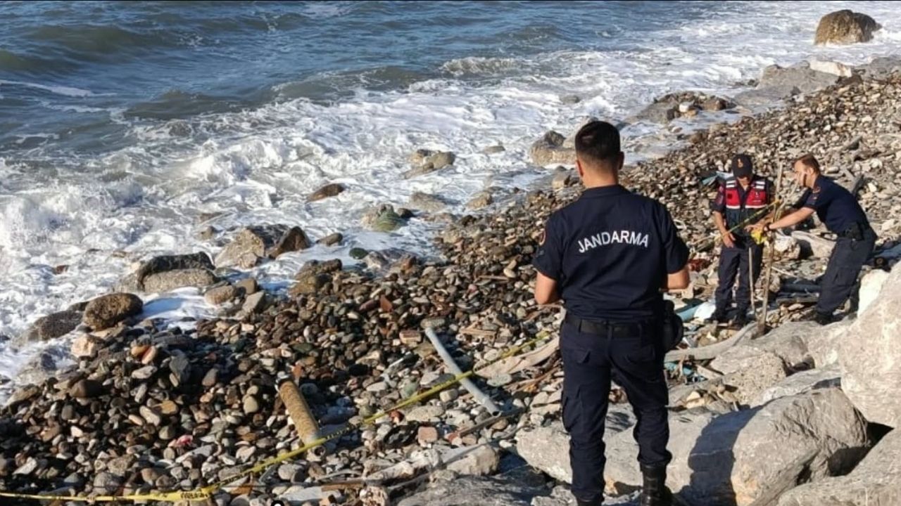 Son Dakika Kastamonu’da Sahile Vuran Cisim Ekipleri Alarma Geçirdi! (1)