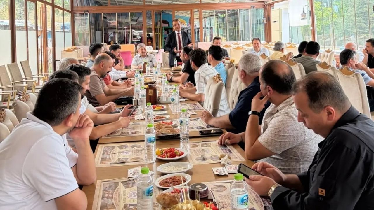 Şube Müdürü Özcan Arslan (4)