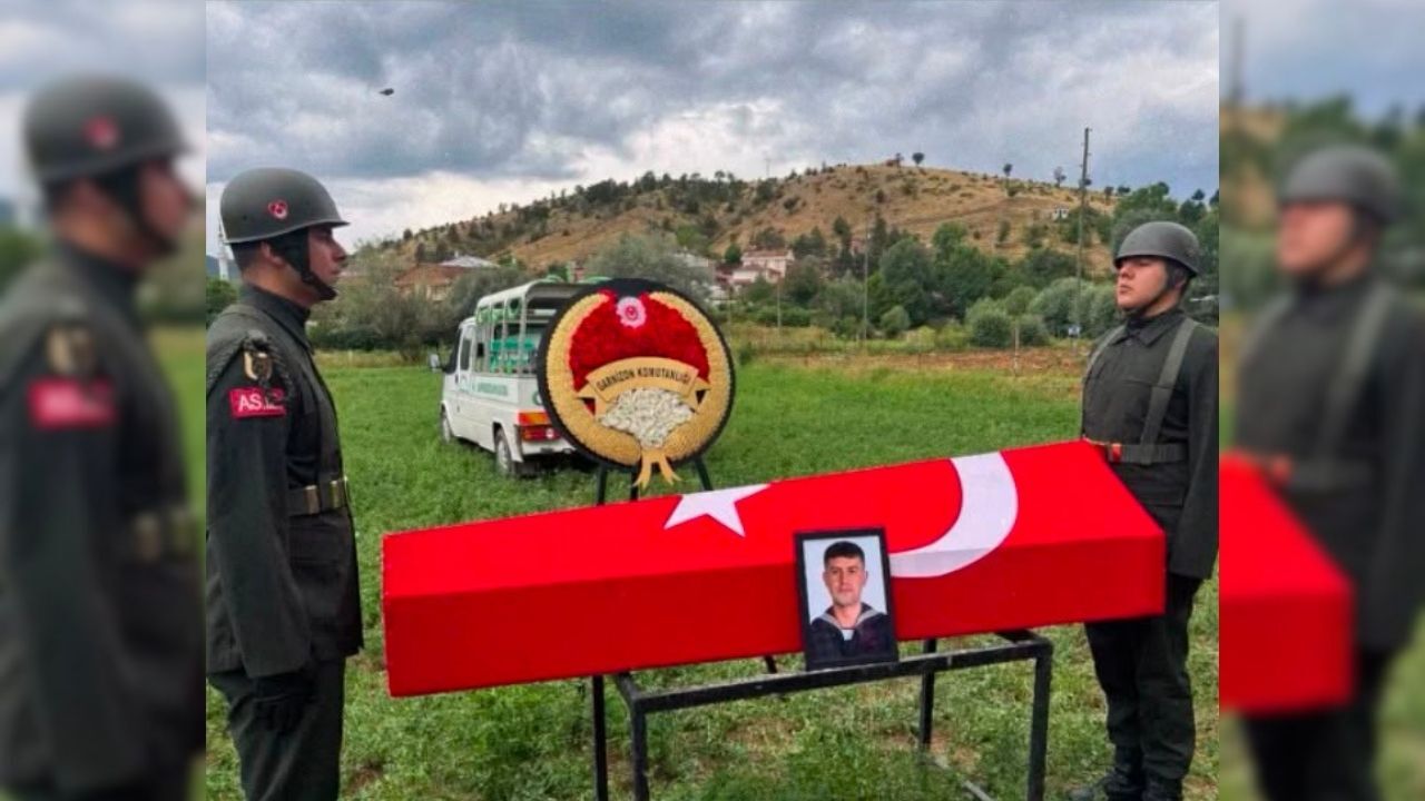 Taşköprü, 24 Yaşındaki Askeri Personele Gözyaşlarıyla Veda Etti (1)