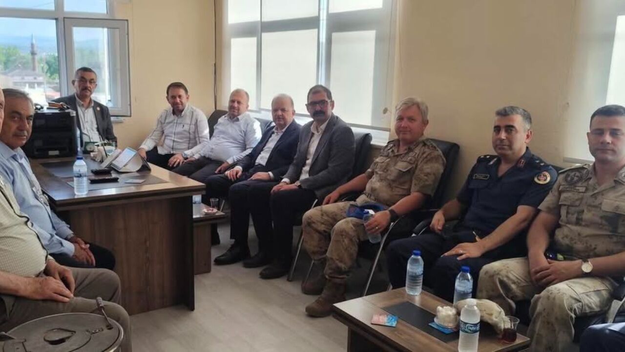 Taşköprü Alatarla Köyü'ne Protokol Ziyareti! İhtiyaçlar Yerinde Değerlendirildi