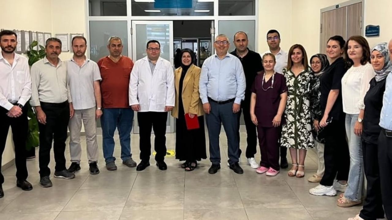 Taşköprü Devlet Hastanesi’nde Iki Yöneticiye Plaket (2)