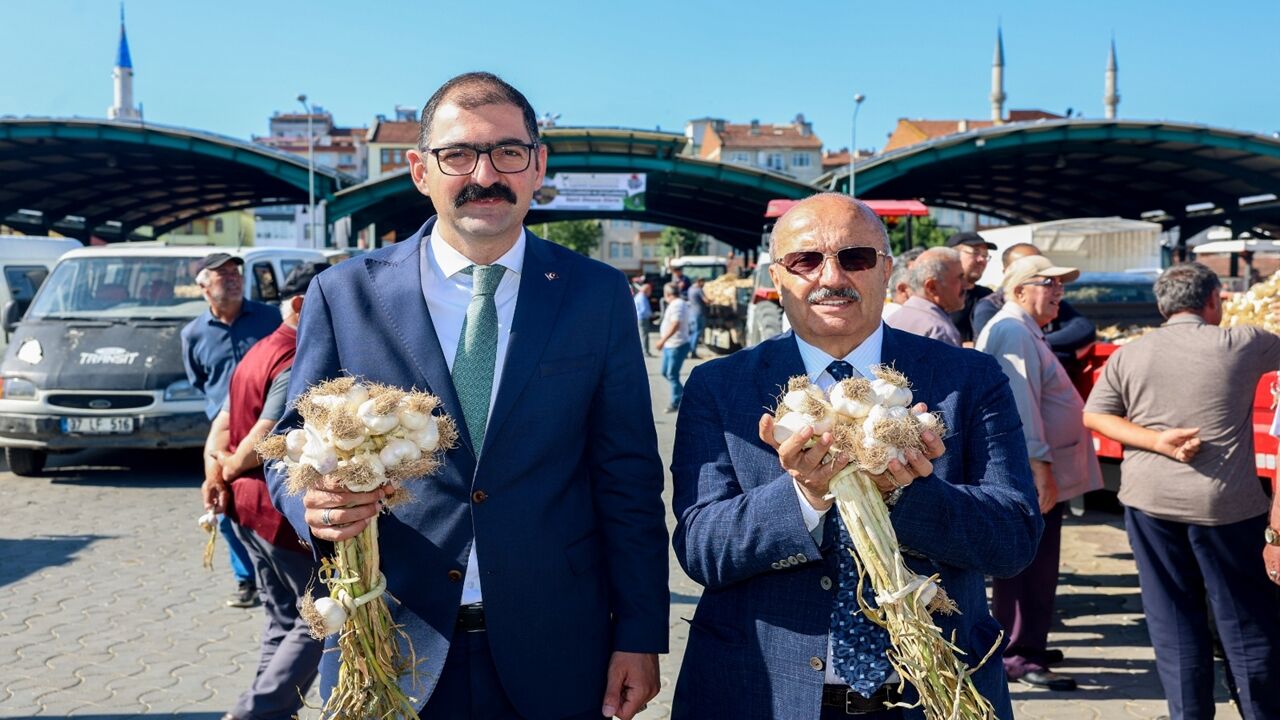 Taşköprü Sarımsak Pazarı (8)