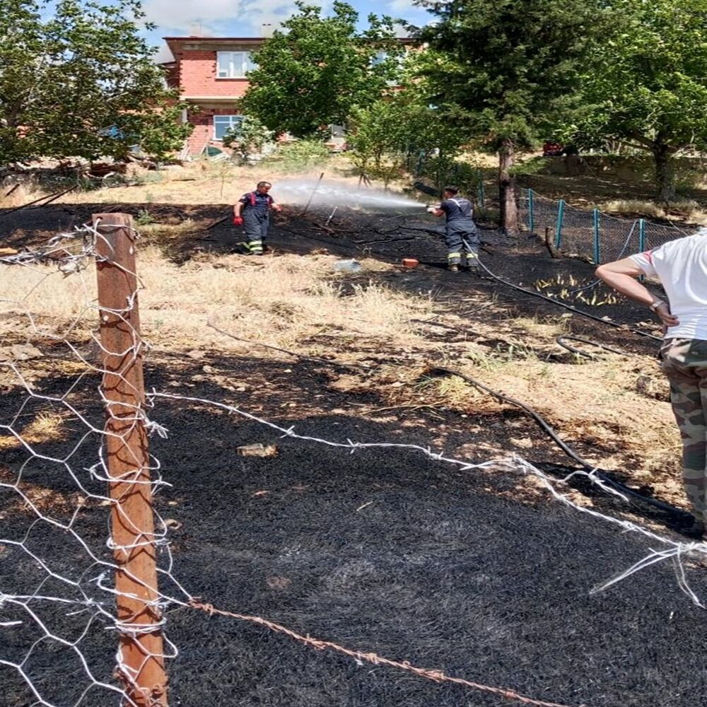 Taşköprü Yangın Itfaiye Ot (1)