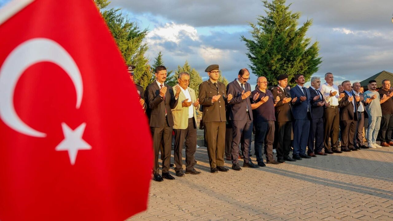Taşköprü'de 15 Temmuz Demokrasi Ve Millî Birlik Günü Kapsamında Anlamlı Ziyaret (4)