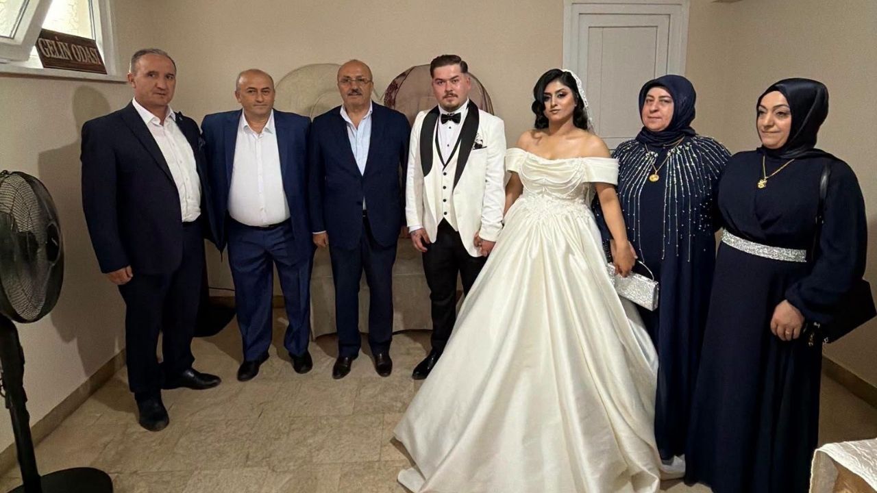 Taşköprü’de Enes Ve Sema Çifti Muhteşem Bir Törenle Hayatlarını Birleştirdi (2)