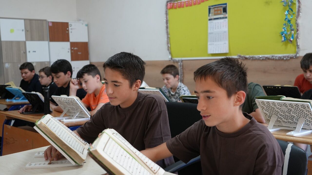 Taşköprü'nün Gururu Oldular İkiz Kardeşler Birlikte Hafızlığı Tamamladı 5