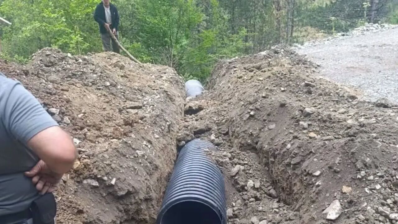 Tosya'da Köylerin Ihtiyaçlarına Yönelik Çalışmalar Sürdürülüyor