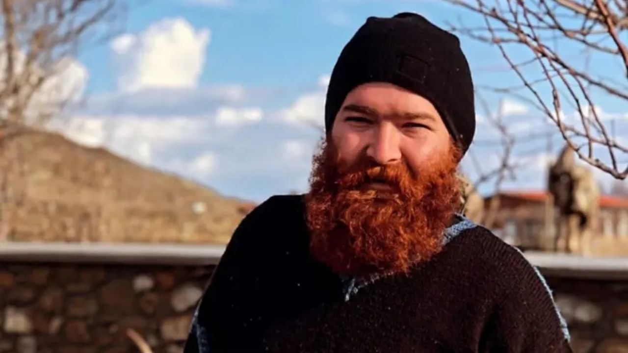 Ünlü Şef Eren Kaşıkçı Memleketi Tokat’ta Toprağa Verildi (4)