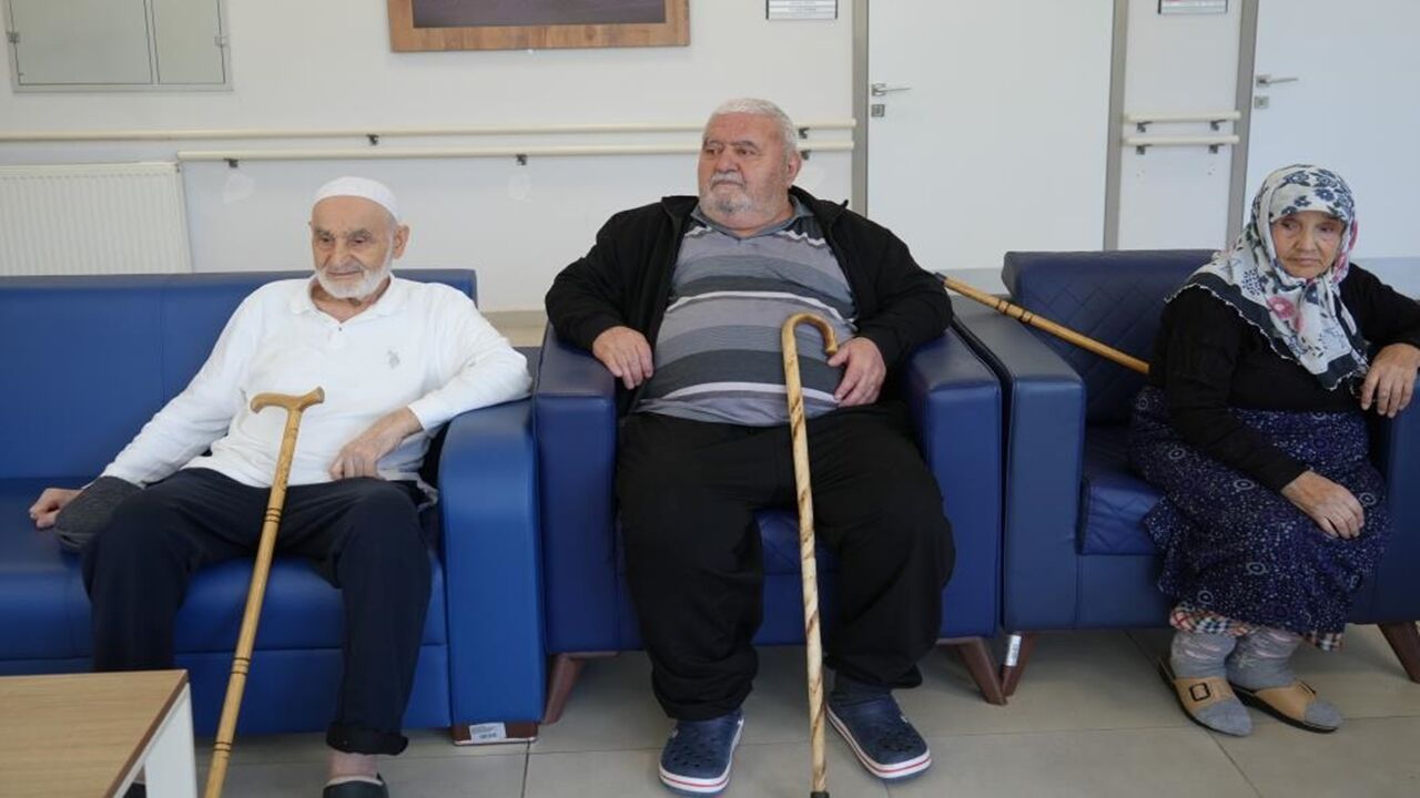 Yaşlı Yaş Kasları (5)