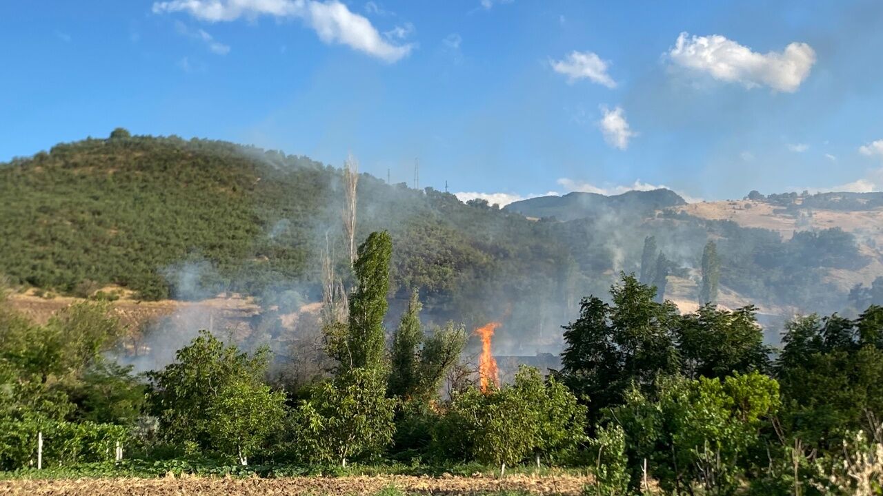 Yürekleri Ağza Getiren Yangın! Son Anda Kontrol Altına Alındı
