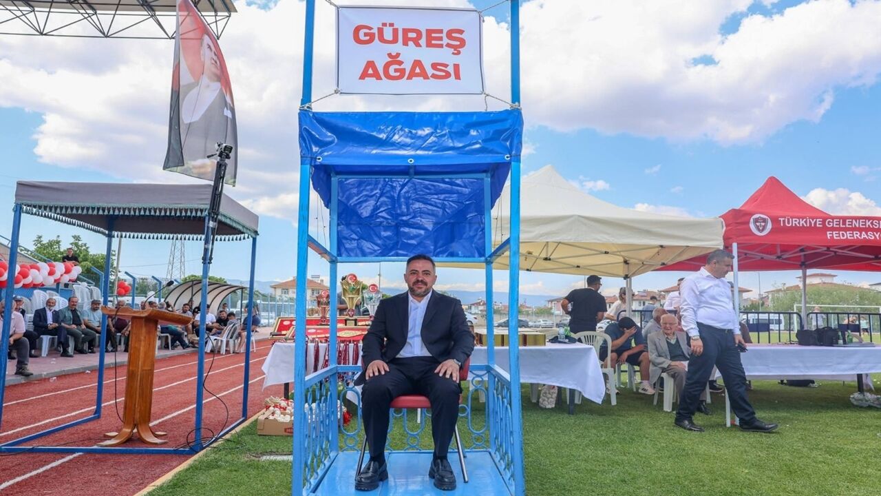 Ali Aydın Güreş Ağası (2)