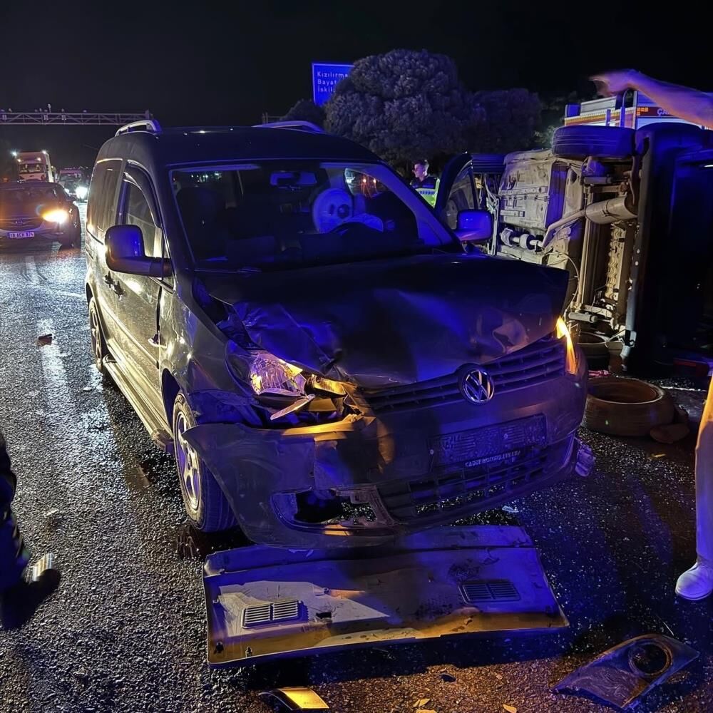 Çankırı Da Feci Kaza 9 Yaralı (3)