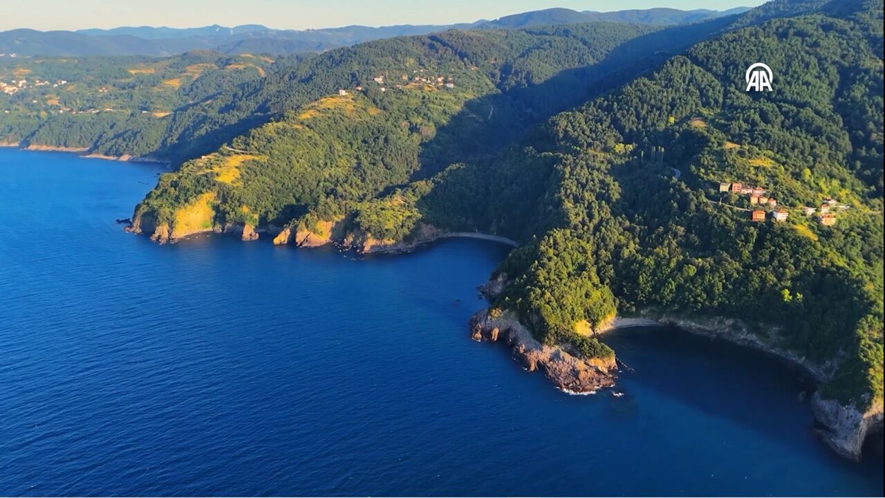 Denizbükü Köyü’ndeki Lavda Koyu (3)