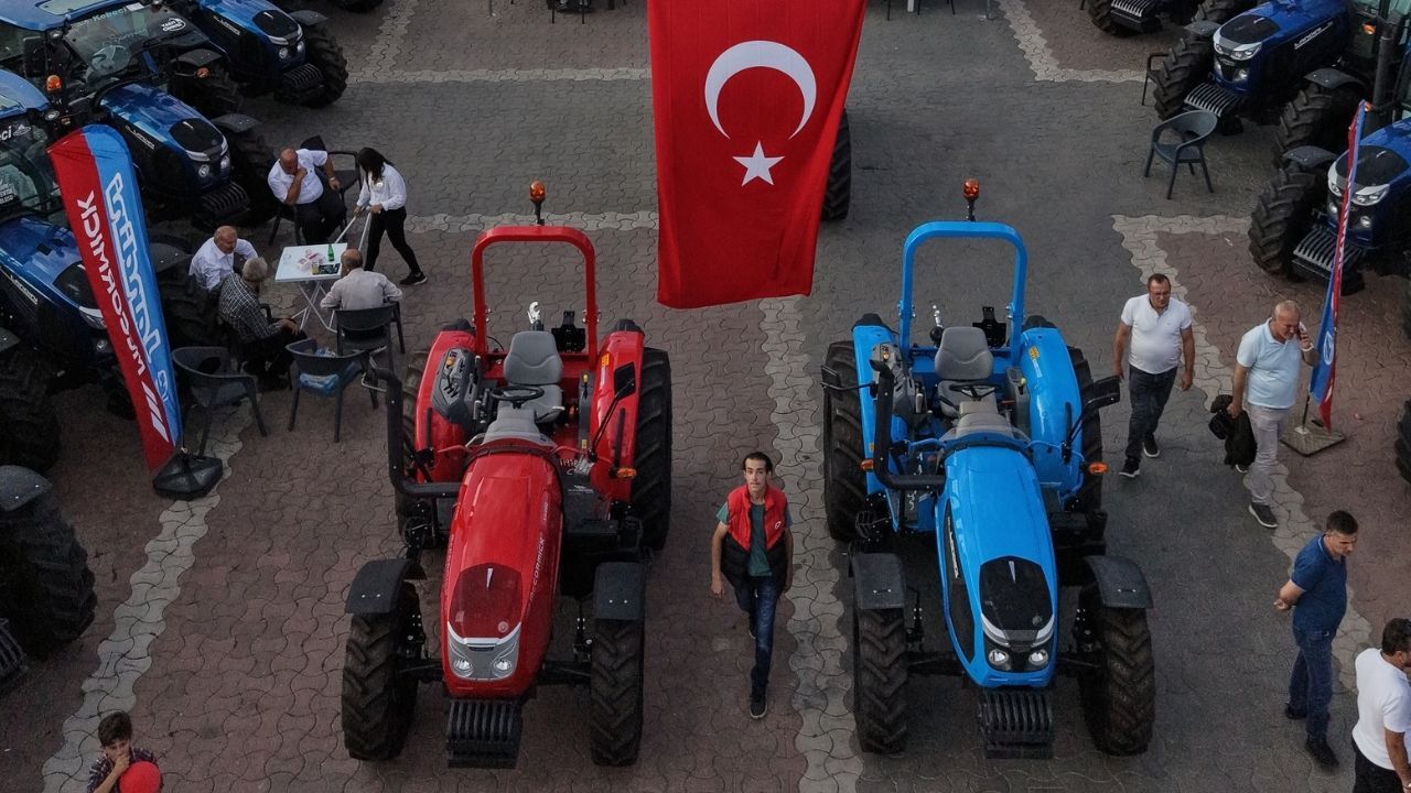 Dev Traktörler Taşköprü Fuarı’na Damga Vurdu (1)