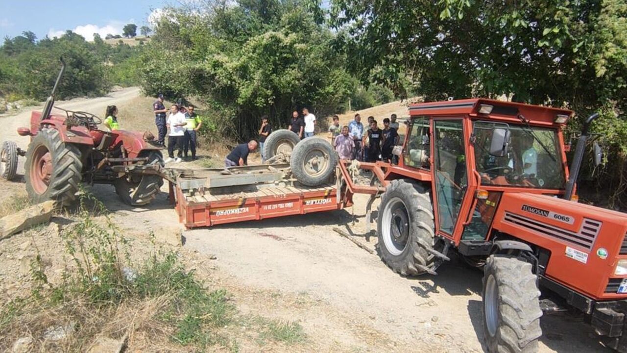 Devrilen Traktör Kazası Can Aldı (2)