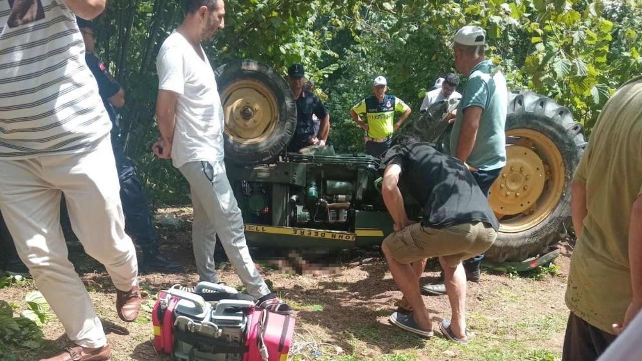 Eşinin Çalıştığı Bahçeye Giderken Traktörün Altında Kaldı (3)