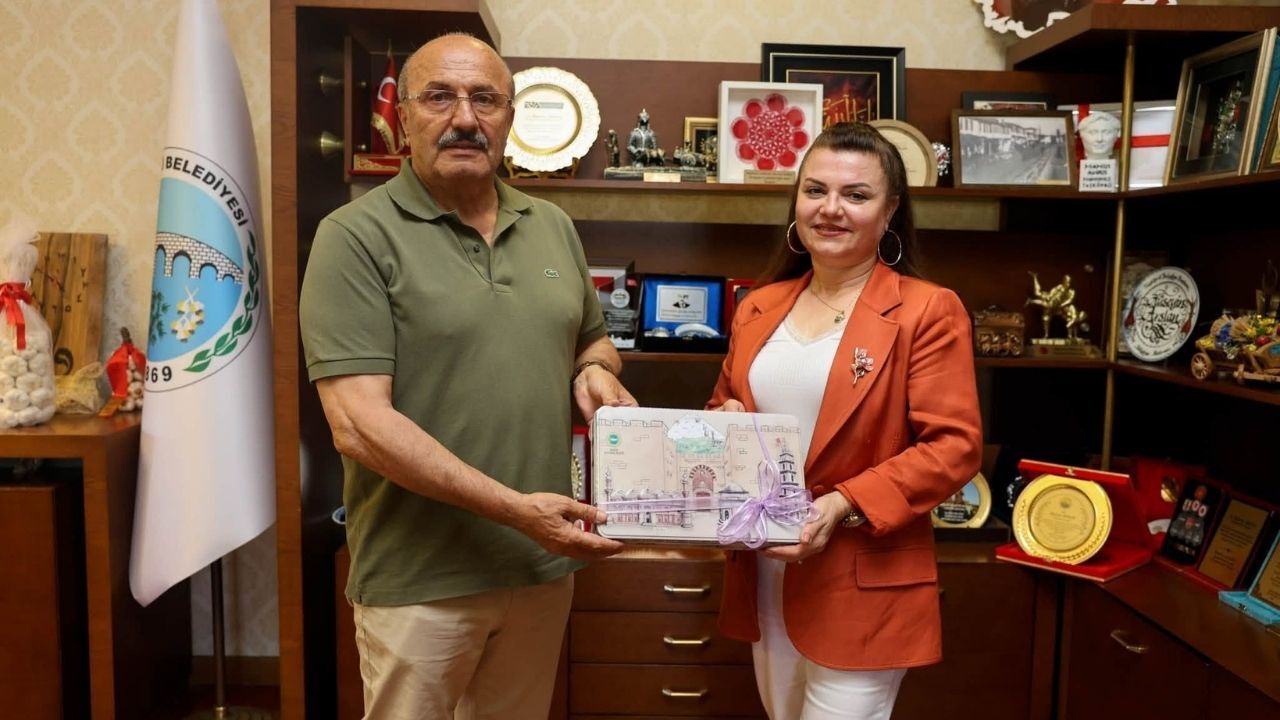 Kadın Başkanlardan Taşköprü Belediye Başkanı Arslan’a Anlamlı Ziyaret (5)
