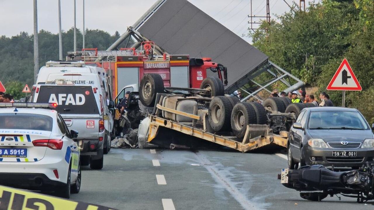 Karabük Bartın Can Pazarı Kastamonu Plakalı (5)