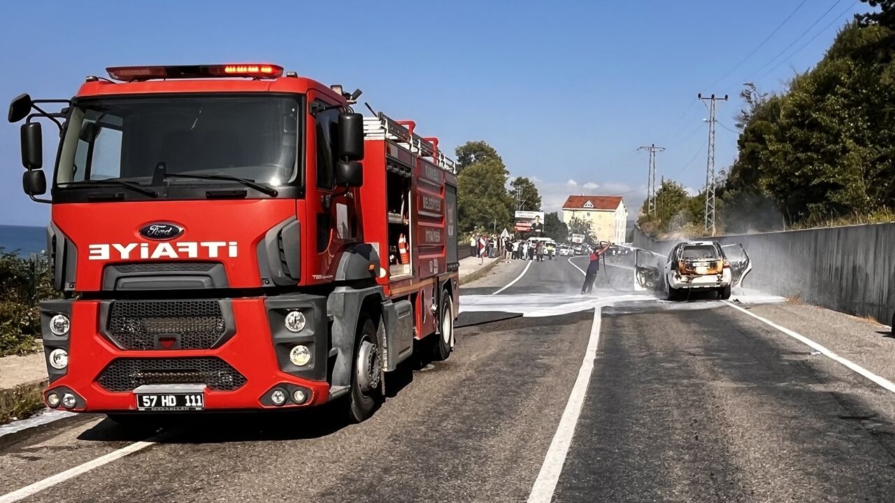 Kastamonu Çatalzeytin Otomo Yangın (3)