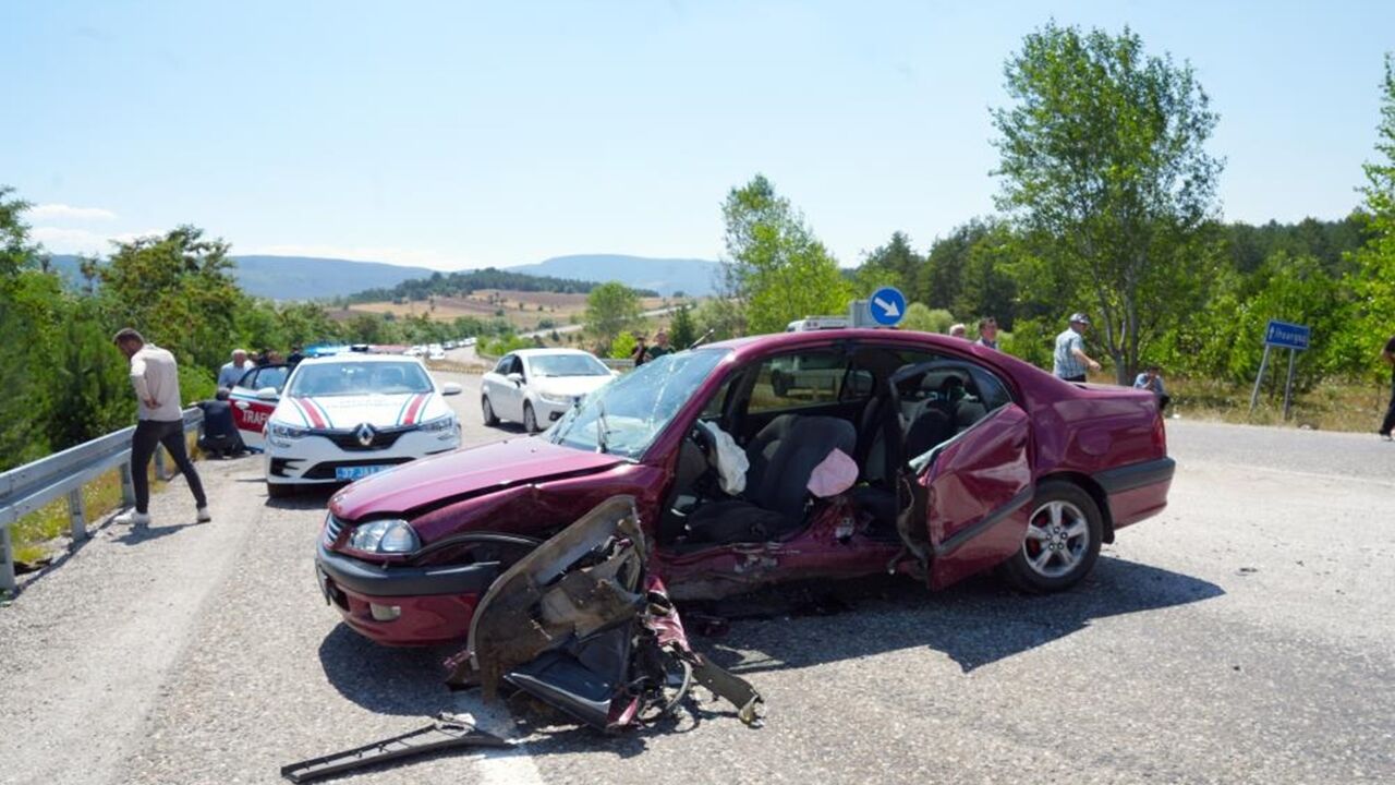 Kastamonu Da Ihsangazi Yolu Feci Kaza Ferhat Karaşoğlu (4)