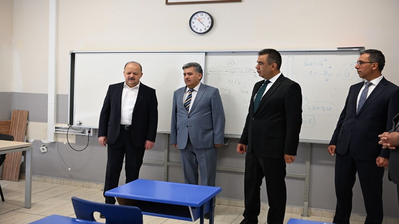 Kastamonu Da Okullar Yeni Döneme Hazırlanıyor (3)