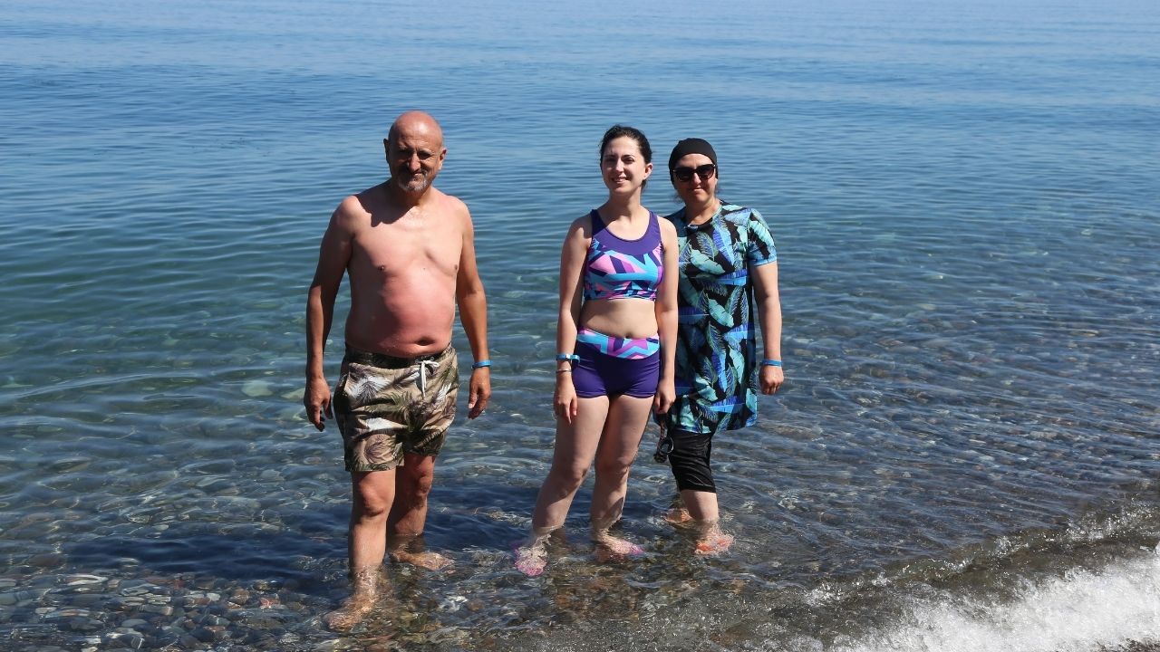 Kastamonu Sahili Yaz Ortasında Deniz Buz Kesti (1)