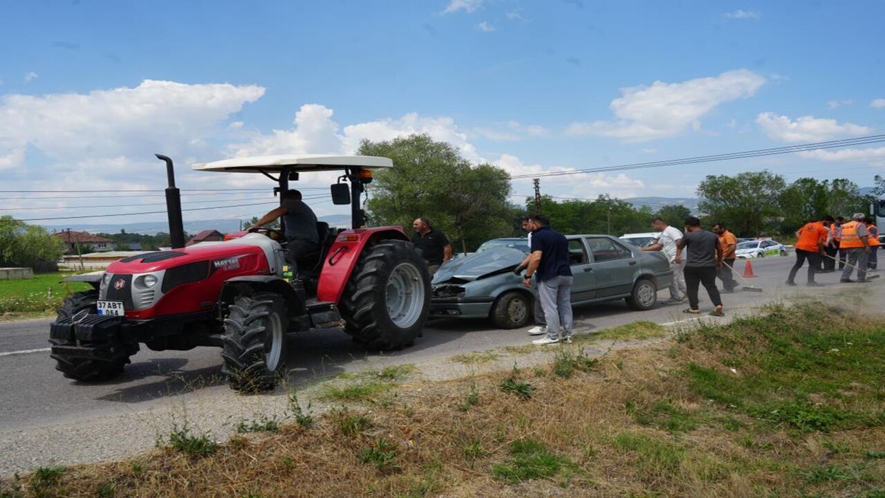 Kastamonu Trafik Kazası Yaralılar Var (7)