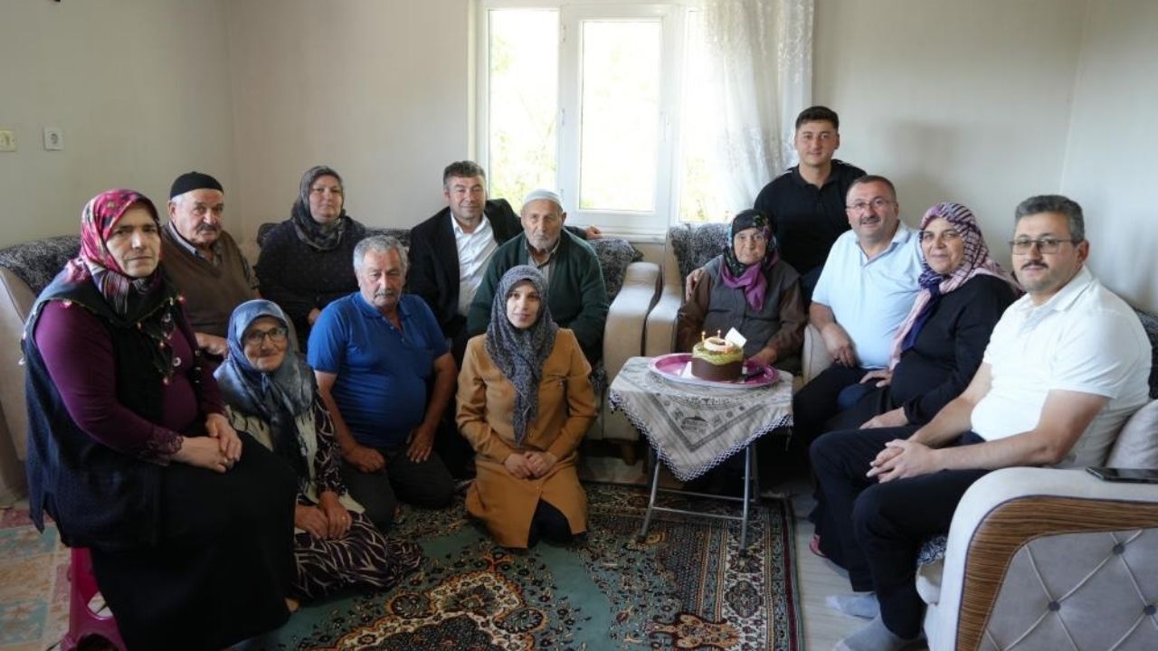 Kastamonu’da Bir Asırlık Ömre Davullu Zurnalı Kutlama (1)