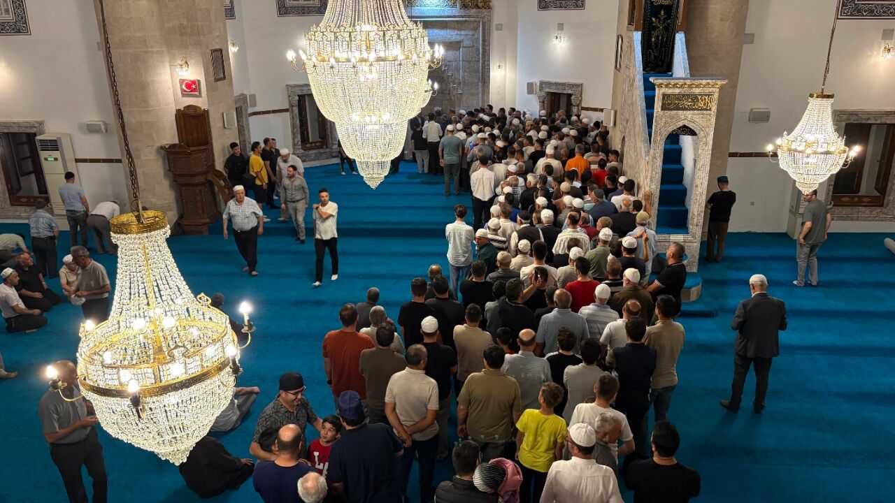 Kastamonu’da Mevlid Kandili’nde Sakal I Şerif’e Yoğun Ilgi 3