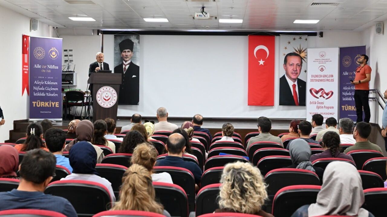 Kastamonu’da Sosyal Hizmet Çalışanlarına Kapsamlı Eğitim Programı 2