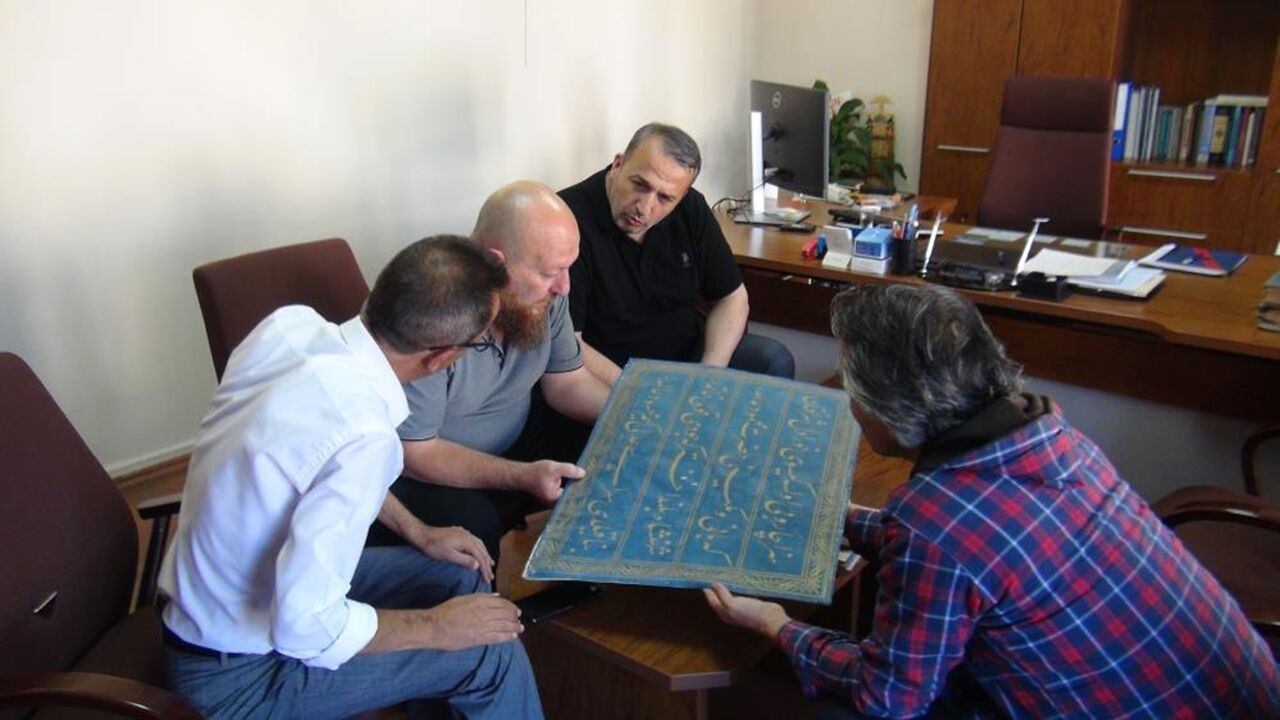 Kırılan Kitaba Yeniden Yazıldı (7)