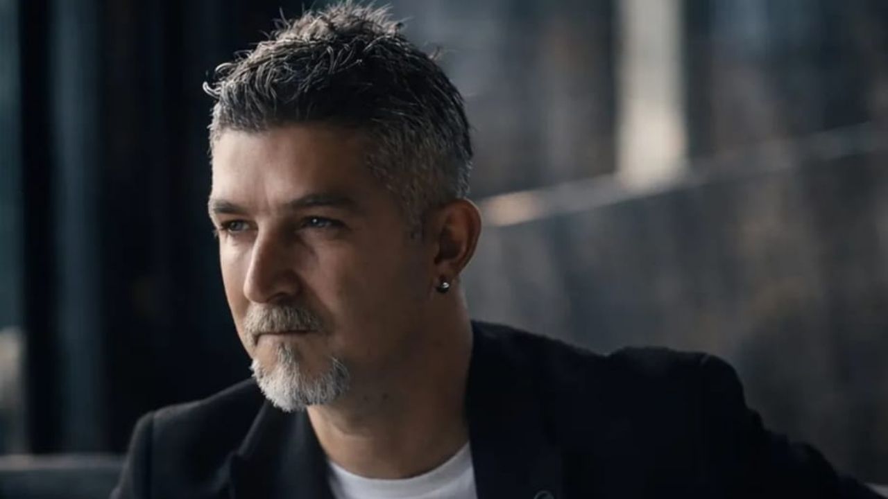 Mert Paflak Kimdir?
