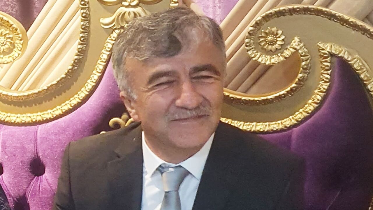Mesut Yılmaz 9
