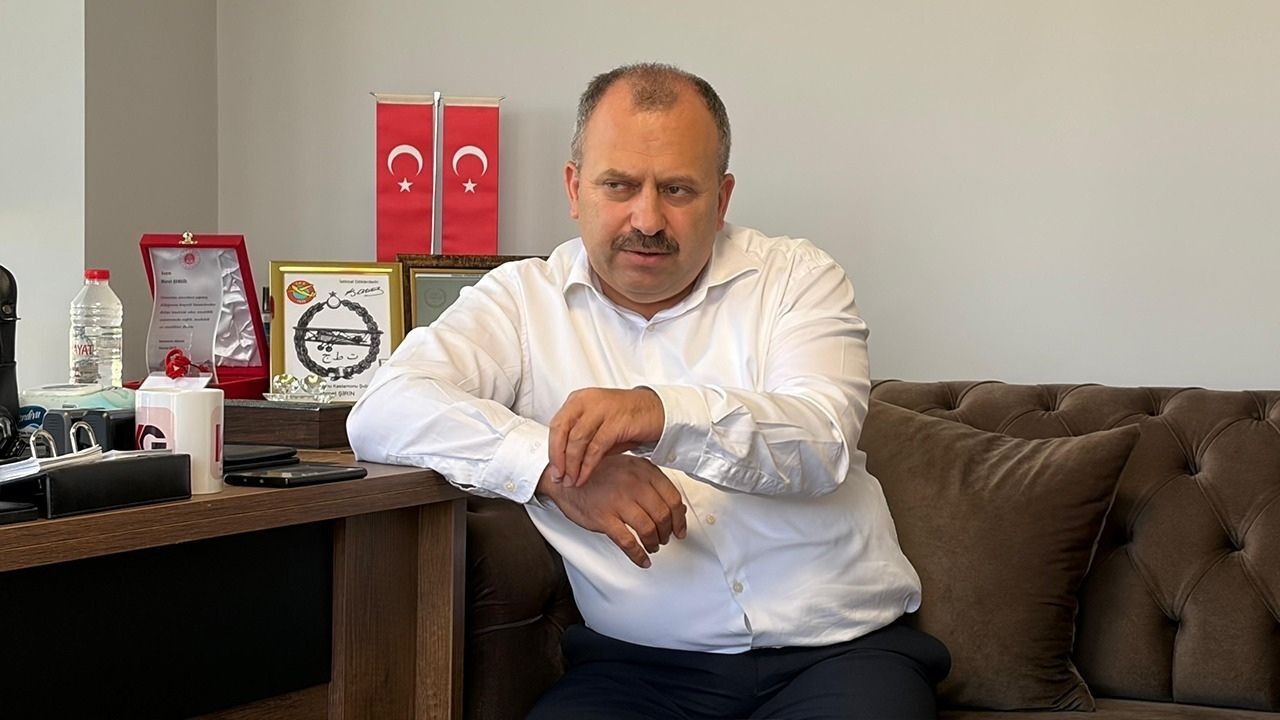 Milletvekili Uluay (1)