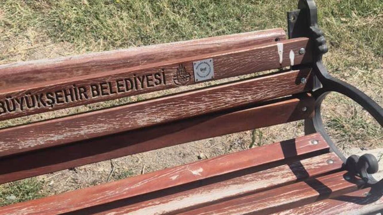 Parklardaki Görüntü Kirliliğine Tepki! Araç Belediyesi Vatandaşları Uyardı 3