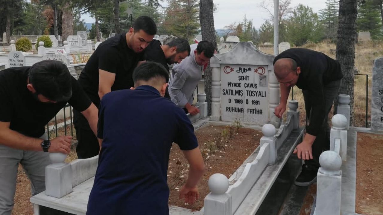 Şehitlik Ziyareti (1)
