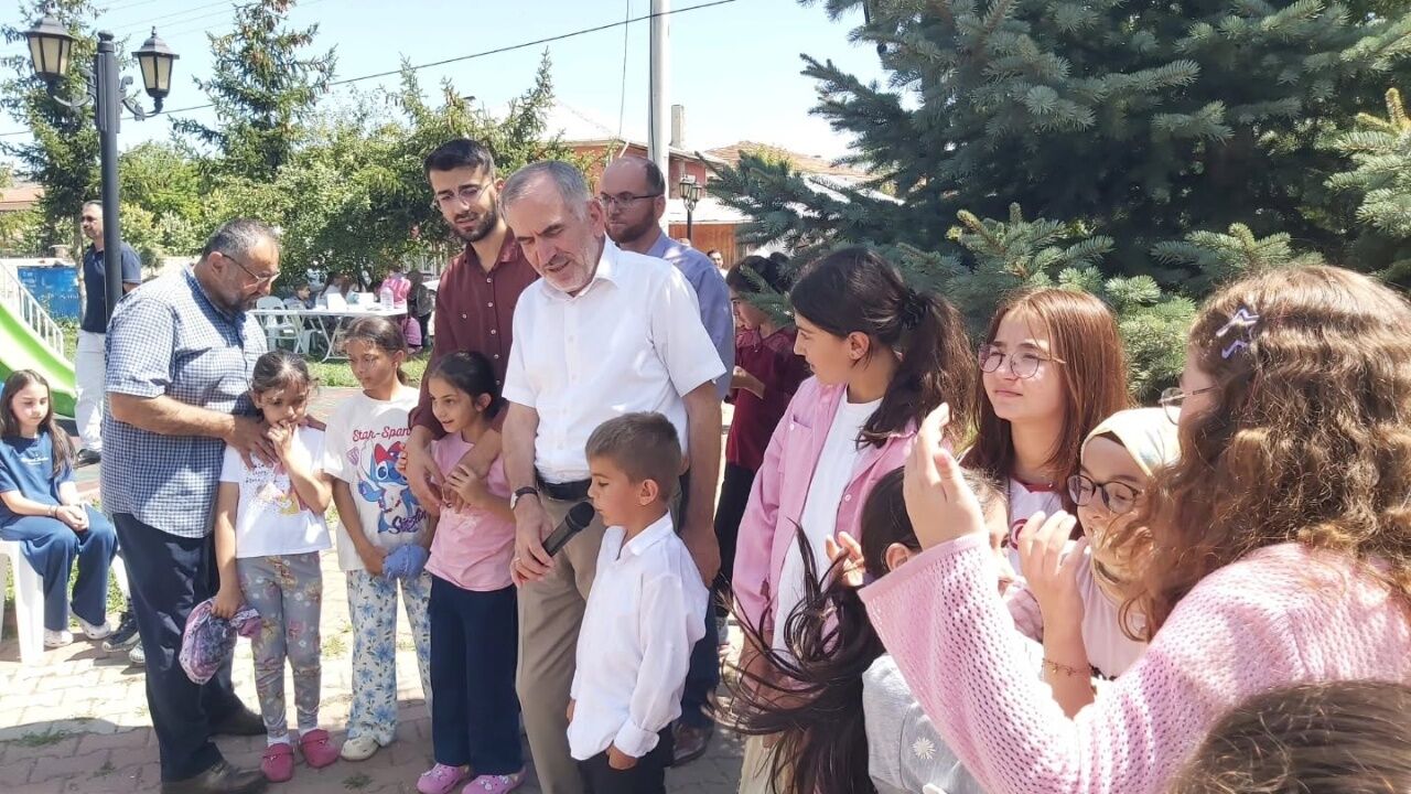 Seydiler’de Çocuklar Hem Öğrendi Hem Eğlendi! Yaz Kur’an Kursları Tamamlandı 4