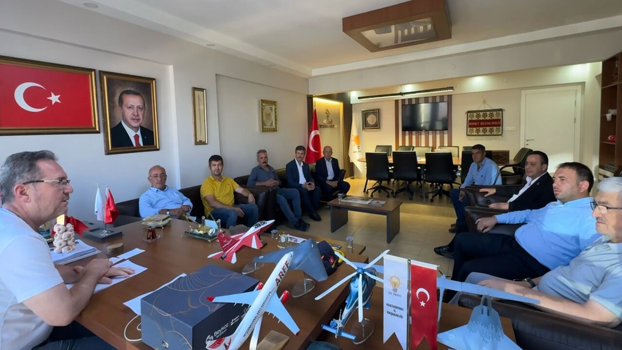 Taşköprü Ak Parti Heyeti (1)