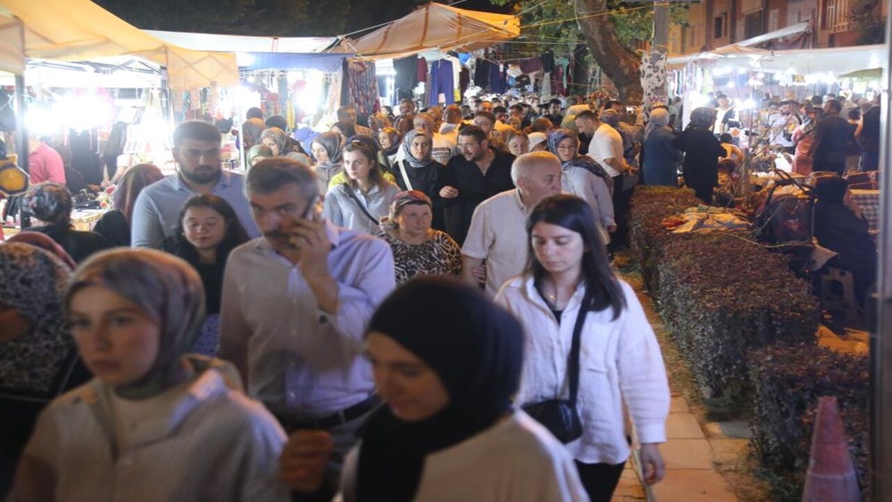 Taşköprü De Insan Seli (4)