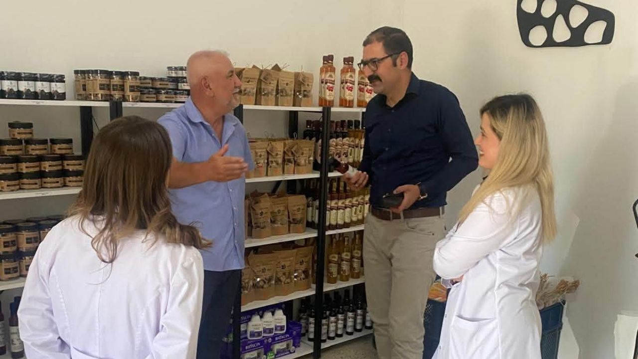 Taşköprü Kaymakamı Demirdağ’dan Sarımsak Işletmesine Ziyaret (3)