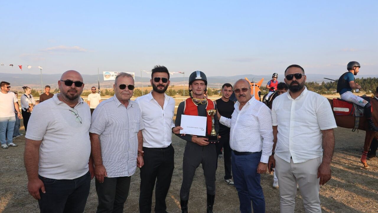 Taşköprü’de Ata Sporu Yaşatıldı Ödüller Sahiplerini Buldu 17